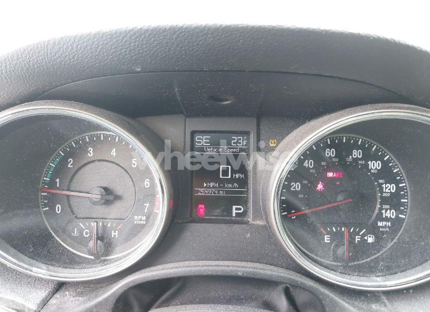 Photo 7 of 2013 Jeep Grand CHEROKEE LAREDO (VIN 1C4RJFAG3DC653185)