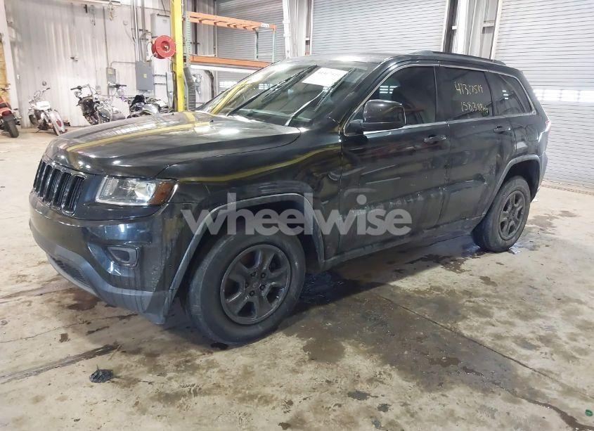 Photo 2 of 2014 Jeep Grand CHEROKEE LAREDO (VIN 1C4RJFAG3EC132596)