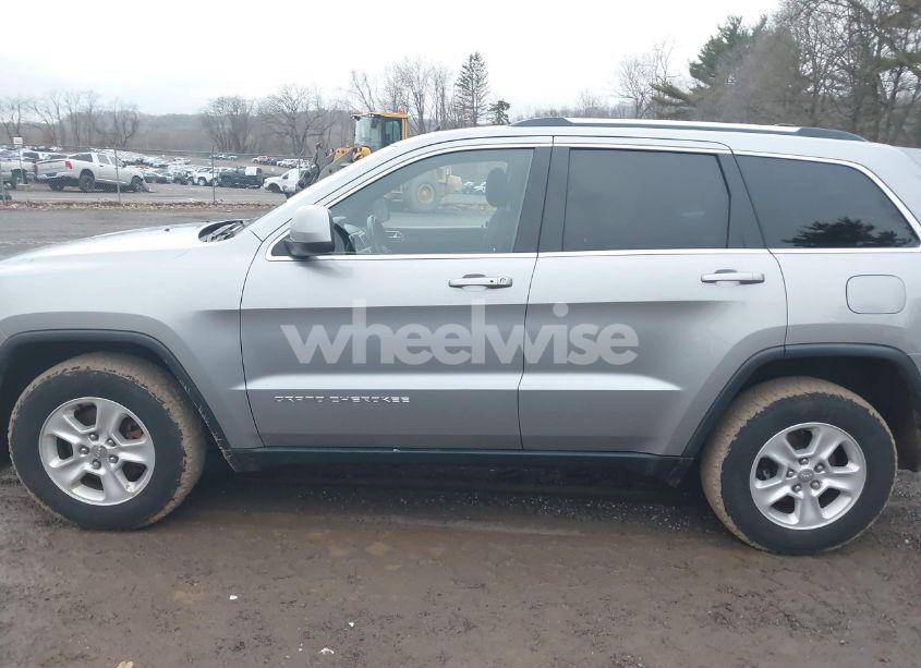 Photo 14 of 2014 Jeep Grand CHEROKEE LAREDO (VIN 1C4RJFAG3EC186254)