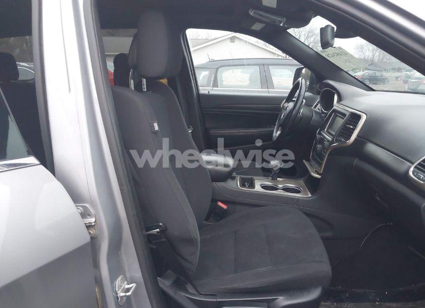 Photo 5 of 2014 Jeep Grand CHEROKEE LAREDO (VIN 1C4RJFAG3EC186254)