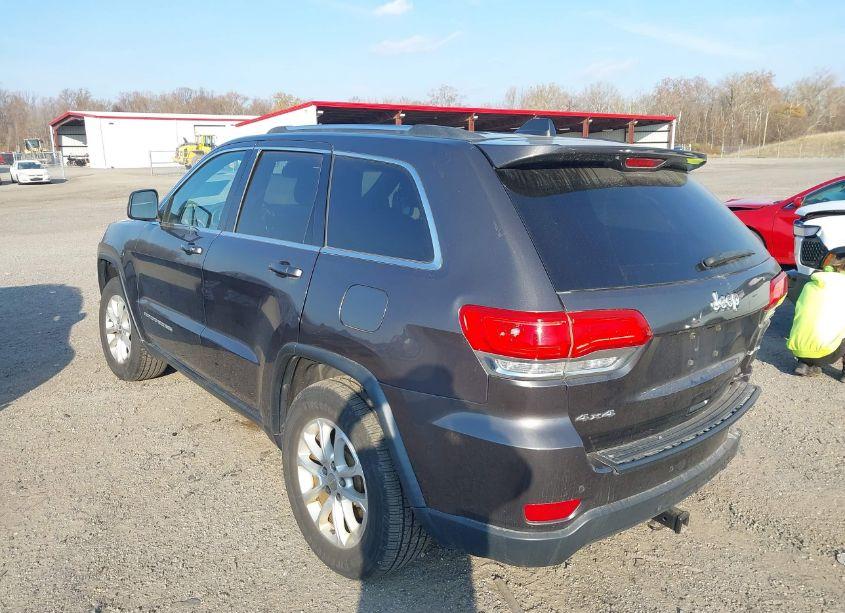 Photo 3 of 2015 Jeep Grand CHEROKEE LAREDO (VIN 1C4RJFAG3FC210294)