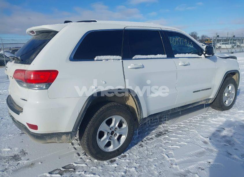Photo 4 of 2015 Jeep Grand CHEROKEE LAREDO (VIN 1C4RJFAG3FC894120)