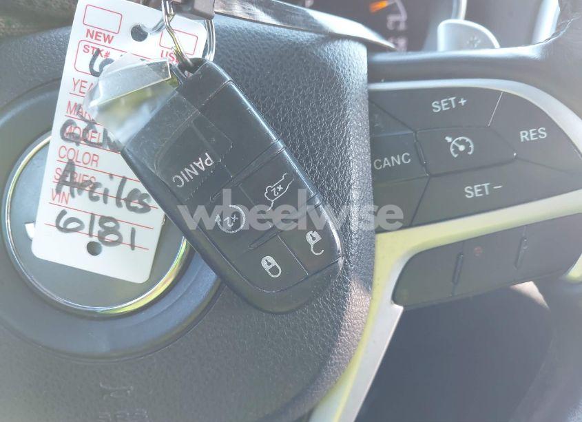 Photo 11 of 2015 Jeep Grand CHEROKEE ALTITUDE (VIN 1C4RJFAG3FC909988)