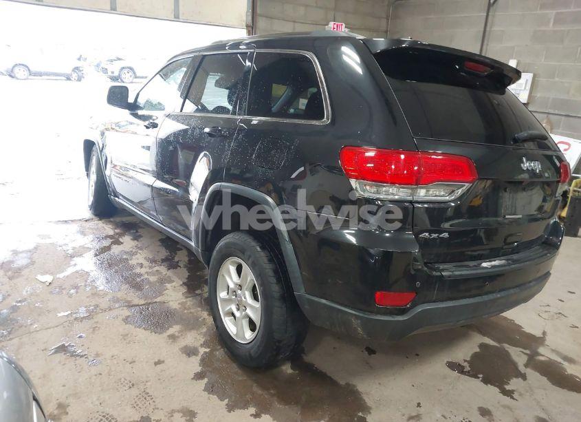 Photo 3 of 2016 Jeep Grand CHEROKEE LAREDO (VIN 1C4RJFAG3GC303866)