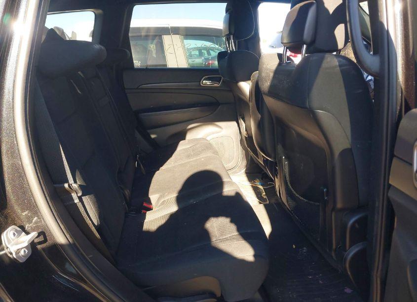 Photo 8 of 2016 Jeep Grand CHEROKEE LAREDO (VIN 1C4RJFAG3GC318089)