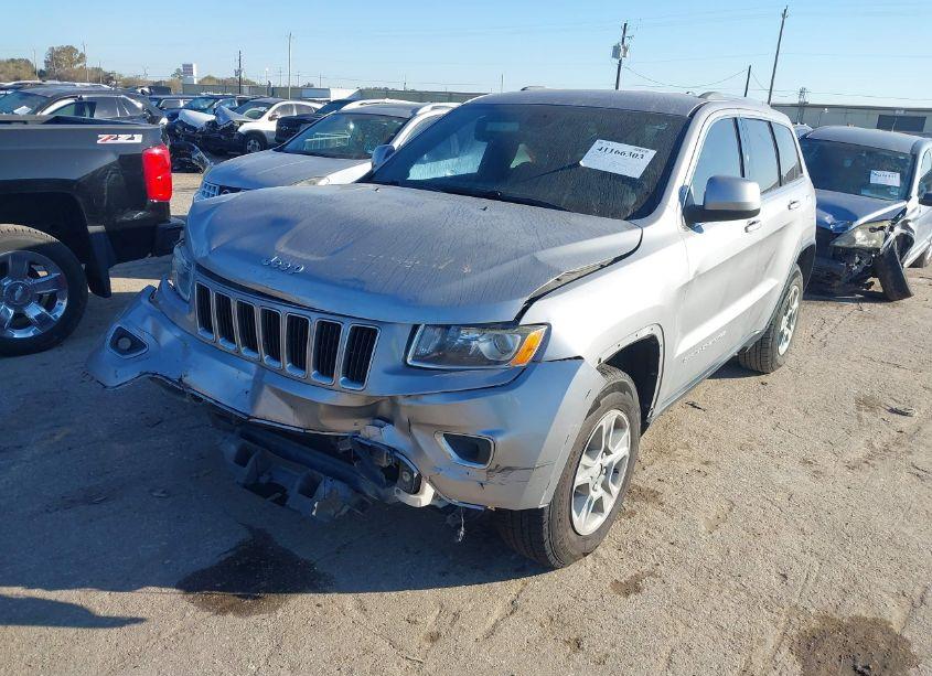 Photo 2 of 2016 Jeep Grand CHEROKEE LAREDO (VIN 1C4RJFAG3GC443061)