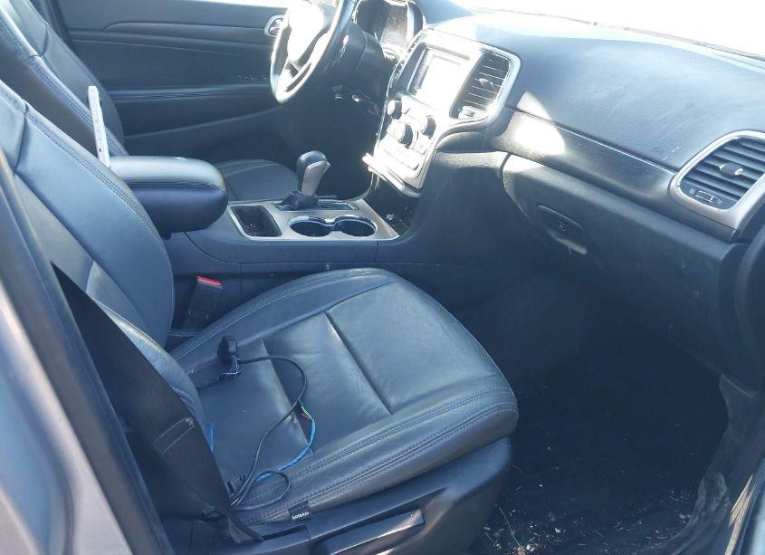 Photo 5 of 2016 Jeep Grand CHEROKEE LAREDO (VIN 1C4RJFAG3GC443061)