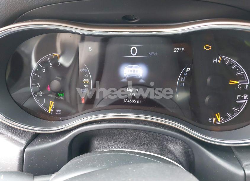 Photo 7 of 2016 Jeep Grand CHEROKEE LAREDO (VIN 1C4RJFAG3GC444310)