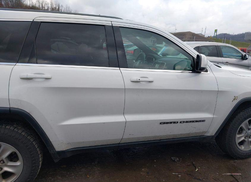 Photo 14 of 2017 Jeep Grand CHEROKEE LAREDO 4X4 (VIN 1C4RJFAG3HC645139)