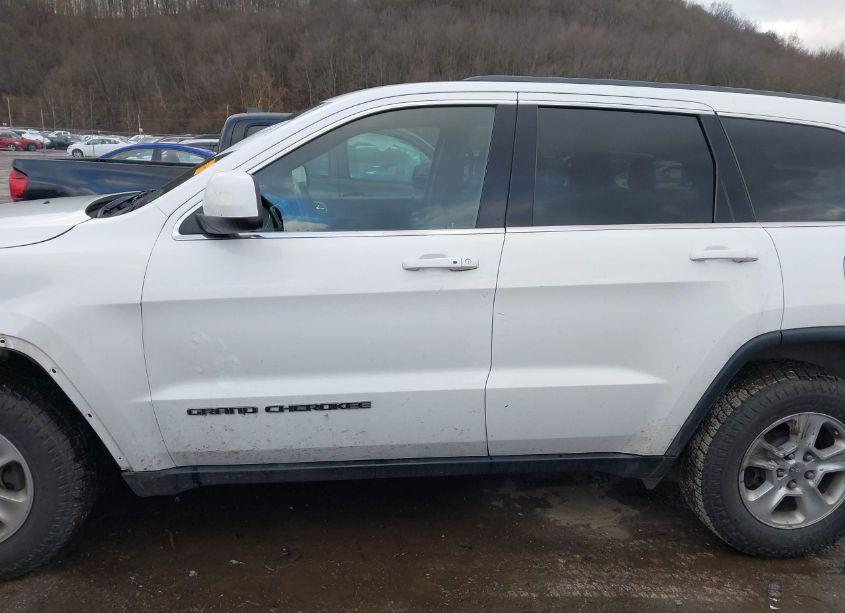 Photo 15 of 2017 Jeep Grand CHEROKEE LAREDO 4X4 (VIN 1C4RJFAG3HC645139)