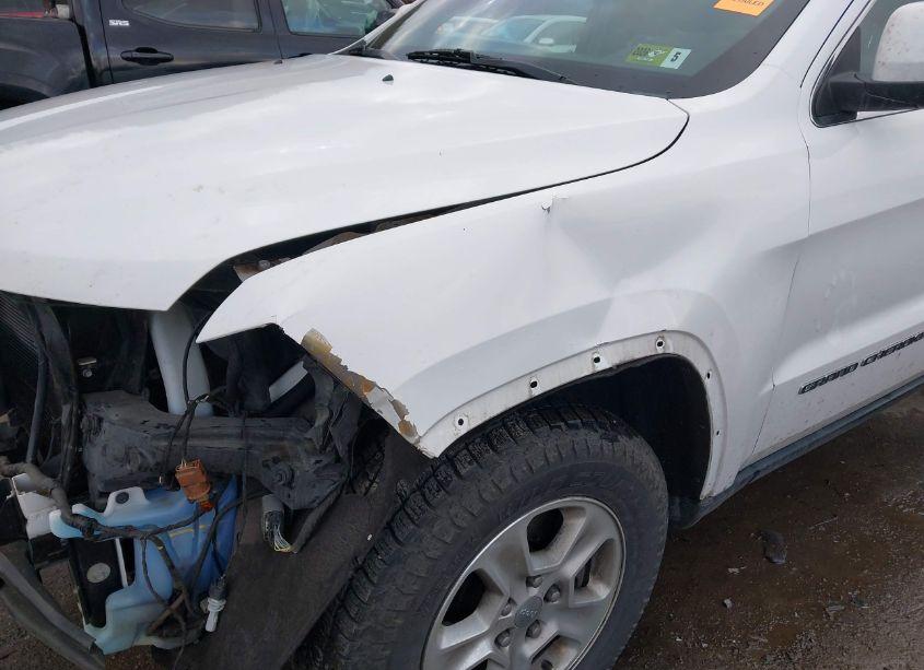 Photo 18 of 2017 Jeep Grand CHEROKEE LAREDO 4X4 (VIN 1C4RJFAG3HC645139)