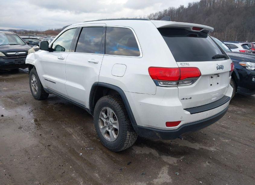 Photo 3 of 2017 Jeep Grand CHEROKEE LAREDO 4X4 (VIN 1C4RJFAG3HC645139)