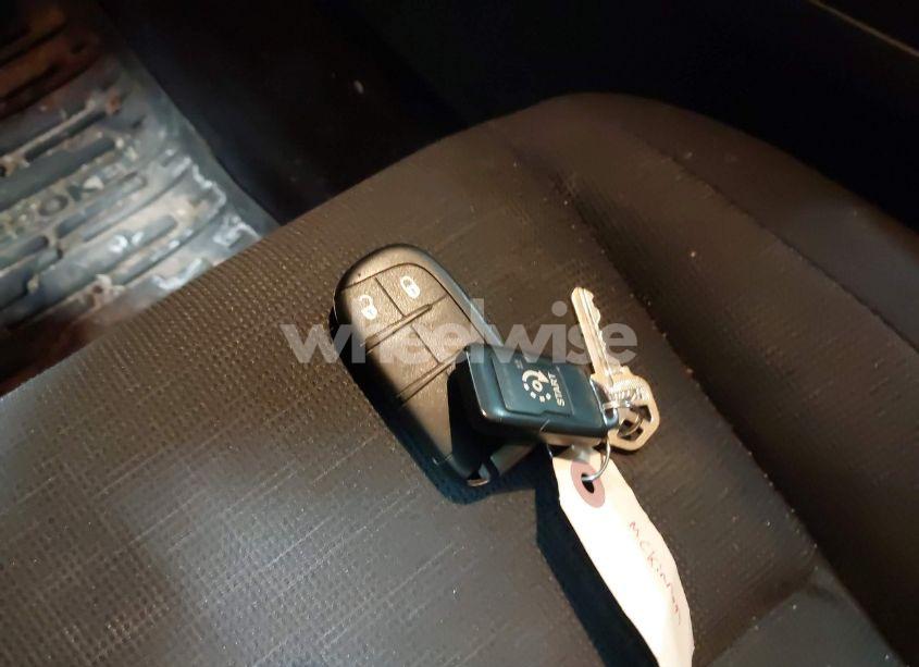 Photo 11 of 2017 Jeep Grand CHEROKEE LAREDO 4X4 (VIN 1C4RJFAG3HC675869)