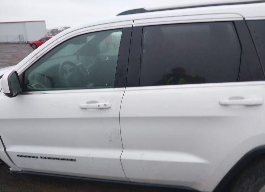 Photo 14 of 2017 Jeep Grand CHEROKEE LAREDO 4X4 (VIN 1C4RJFAG3HC707302)