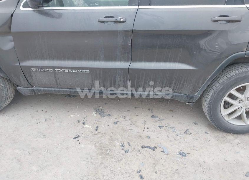 Photo 14 of 2017 Jeep Grand CHEROKEE LAREDO 4X4 (VIN 1C4RJFAG3HC742986)