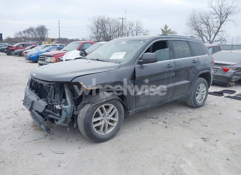Photo 2 of 2017 Jeep Grand CHEROKEE LAREDO 4X4 (VIN 1C4RJFAG3HC742986)