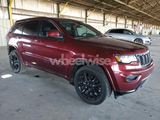 2017 JEEP GRAND CHEROKEE LAREDO (VIN 1C4RJFAG3HC758508) main photo