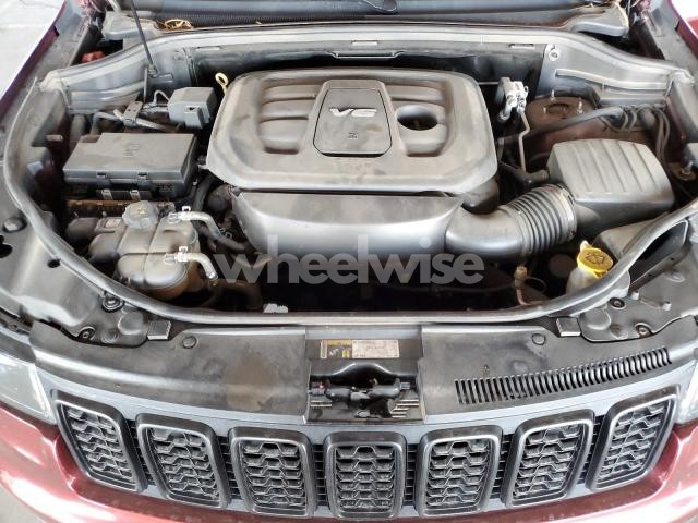 Photo 2 of 2017 JEEP GRAND CHEROKEE LAREDO (VIN 1C4RJFAG3HC758508)