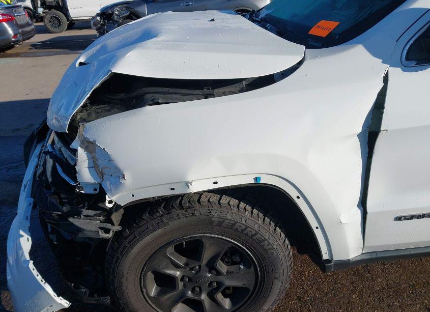 Photo 17 of 2017 Jeep Grand CHEROKEE LAREDO 4X4 (VIN 1C4RJFAG3HC912067)