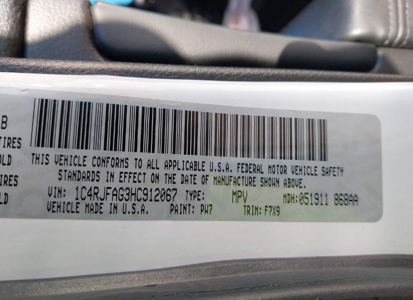 Photo 9 of 2017 Jeep Grand CHEROKEE LAREDO 4X4 (VIN 1C4RJFAG3HC912067)