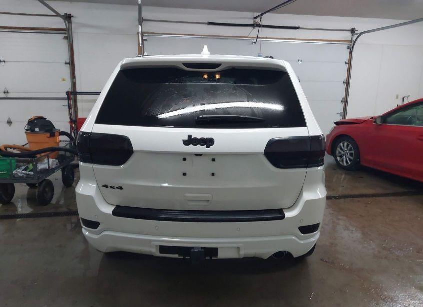 Photo 16 of 2017 Jeep Grand CHEROKEE ALTITUDE 4X4 (VIN 1C4RJFAG3HC938538)