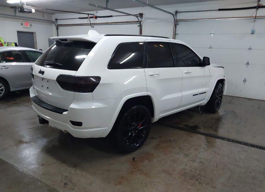 Photo 4 of 2017 Jeep Grand CHEROKEE ALTITUDE 4X4 (VIN 1C4RJFAG3HC938538)