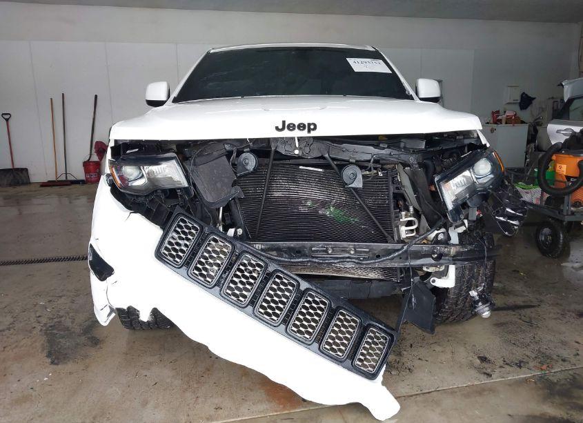 Photo 6 of 2017 Jeep Grand CHEROKEE ALTITUDE 4X4 (VIN 1C4RJFAG3HC938538)