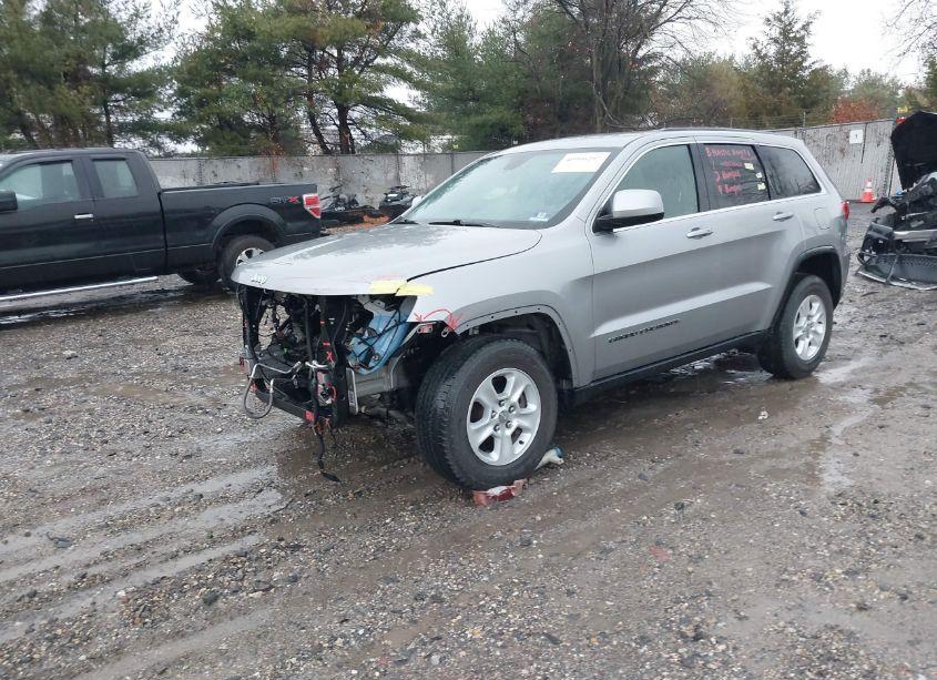 Photo 2 of 2017 Jeep Grand CHEROKEE LAREDO 4X4 (VIN 1C4RJFAG3HC962855)