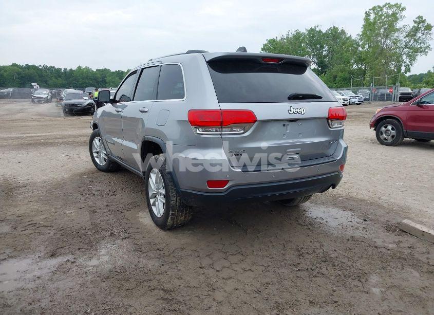 Photo 3 of 2017 Jeep Grand CHEROKEE LAREDO 4X4 (VIN 1C4RJFAG3HC963309)