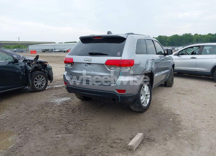 Photo 4 of 2017 Jeep Grand CHEROKEE LAREDO 4X4 (VIN 1C4RJFAG3HC963309)