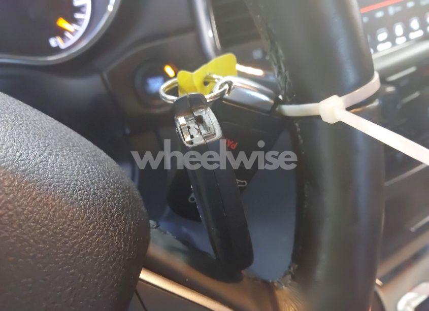 Photo 11 of 2018 Jeep Grand CHEROKEE ALTITUDE 4X4 (VIN 1C4RJFAG3JC120894)