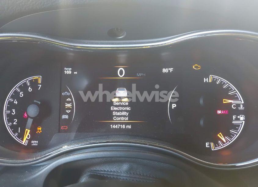 Photo 7 of 2018 Jeep Grand CHEROKEE ALTITUDE 4X4 (VIN 1C4RJFAG3JC120894)