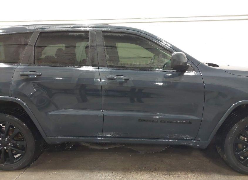 Photo 13 of 2018 Jeep Grand CHEROKEE ALTITUDE 4X4 (VIN 1C4RJFAG3JC177726)