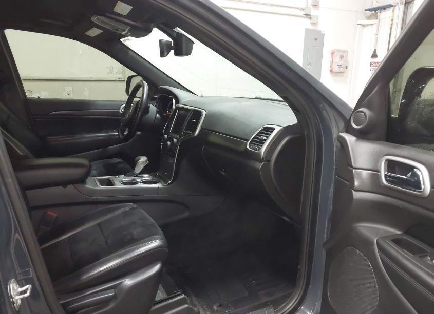 Photo 5 of 2018 Jeep Grand CHEROKEE ALTITUDE 4X4 (VIN 1C4RJFAG3JC177726)