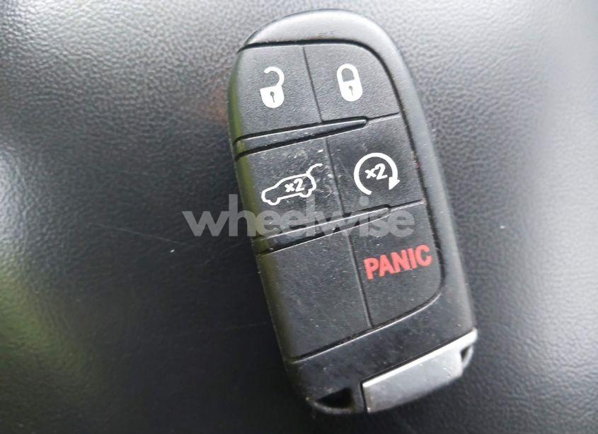 Photo 11 of 2018 Jeep Grand CHEROKEE ALTITUDE 4X4 (VIN 1C4RJFAG3JC305365)