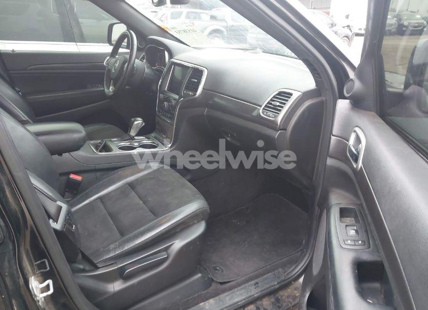 Photo 5 of 2018 Jeep Grand CHEROKEE ALTITUDE 4X4 (VIN 1C4RJFAG3JC305365)