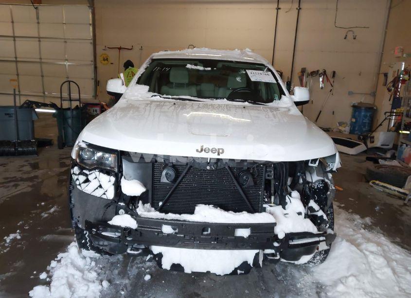 Photo 12 of 2018 Jeep Grand CHEROKEE LAREDO E 4X4 (VIN 1C4RJFAG3JC381426)