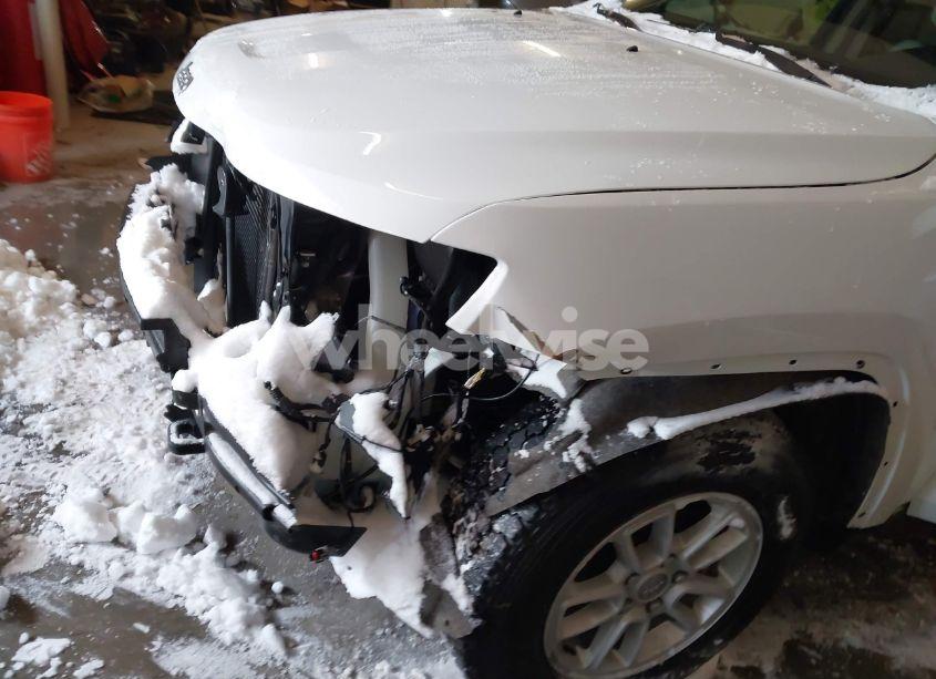 Photo 17 of 2018 Jeep Grand CHEROKEE LAREDO E 4X4 (VIN 1C4RJFAG3JC381426)