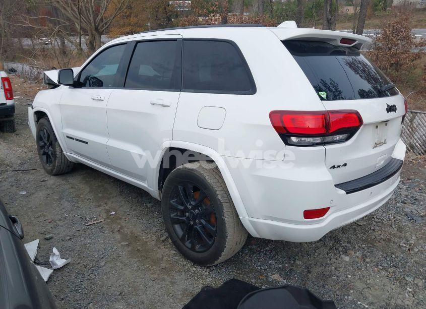 Photo 3 of 2018 Jeep Grand CHEROKEE ALTITUDE 4X4 (VIN 1C4RJFAG3JC435954)