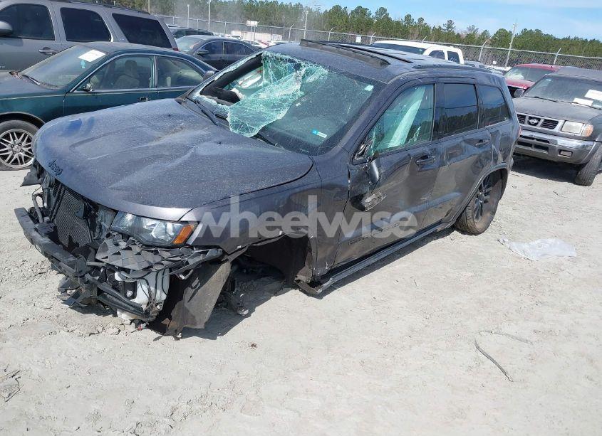 Photo 2 of 2018 Jeep Grand CHEROKEE ALTITUDE 4X4 (VIN 1C4RJFAG3JC466623)