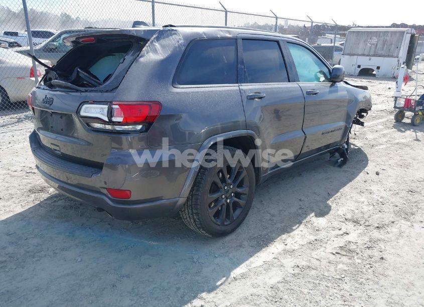 Photo 4 of 2018 Jeep Grand CHEROKEE ALTITUDE 4X4 (VIN 1C4RJFAG3JC466623)