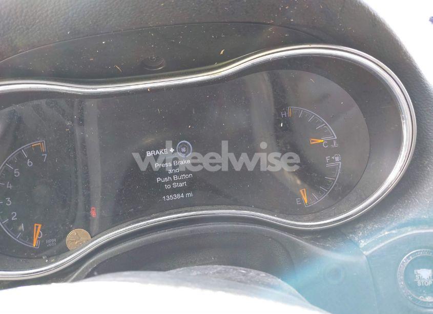 Photo 7 of 2018 Jeep Grand CHEROKEE ALTITUDE 4X4 (VIN 1C4RJFAG3JC466623)