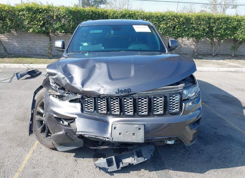 Photo 13 of 2018 Jeep Grand CHEROKEE ALTITUDE 4X4 (VIN 1C4RJFAG3JC501354)