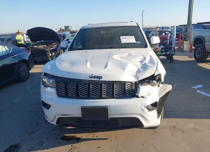 Photo 12 of 2019 Jeep Grand CHEROKEE ALTITUDE 4X4 (VIN 1C4RJFAG3KC567436)