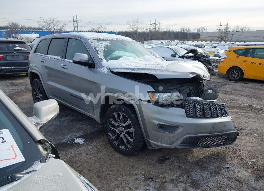 2019 Jeep Grand CHEROKEE ALTITUDE 4X4 (VIN 1C4RJFAG3KC588187) main photo
