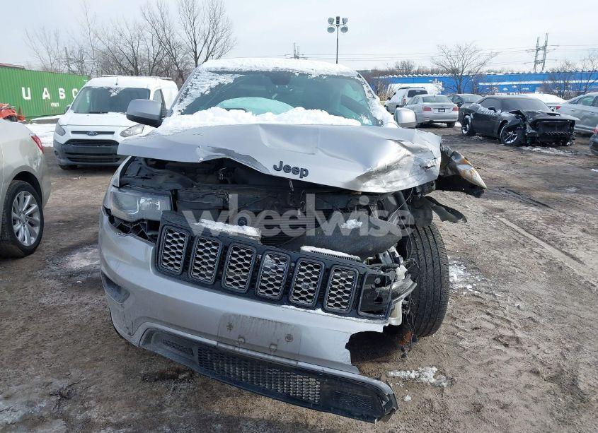 Photo 12 of 2019 Jeep Grand CHEROKEE ALTITUDE 4X4 (VIN 1C4RJFAG3KC588187)