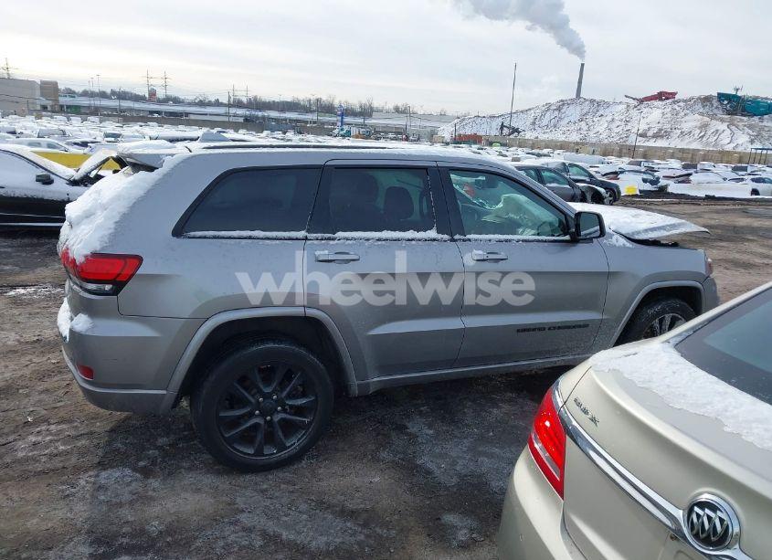 Photo 13 of 2019 Jeep Grand CHEROKEE ALTITUDE 4X4 (VIN 1C4RJFAG3KC588187)