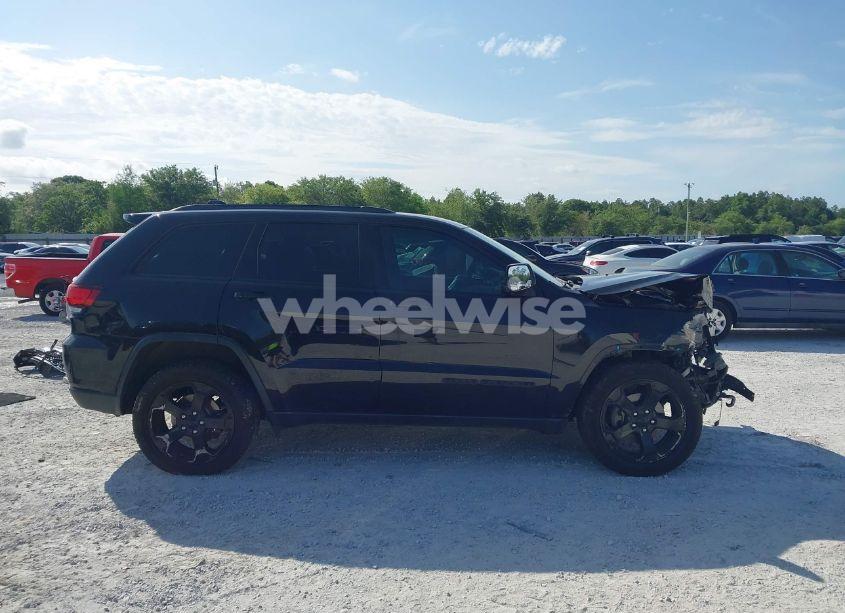 Photo 14 of 2019 Jeep Grand CHEROKEE UPLAND 4X4 (VIN 1C4RJFAG3KC647299)