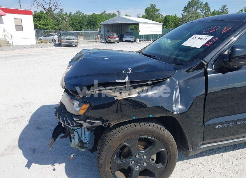 Photo 6 of 2019 Jeep Grand CHEROKEE UPLAND 4X4 (VIN 1C4RJFAG3KC647299)