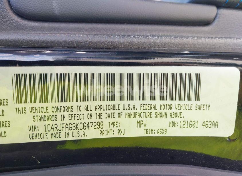 Photo 9 of 2019 Jeep Grand CHEROKEE UPLAND 4X4 (VIN 1C4RJFAG3KC647299)